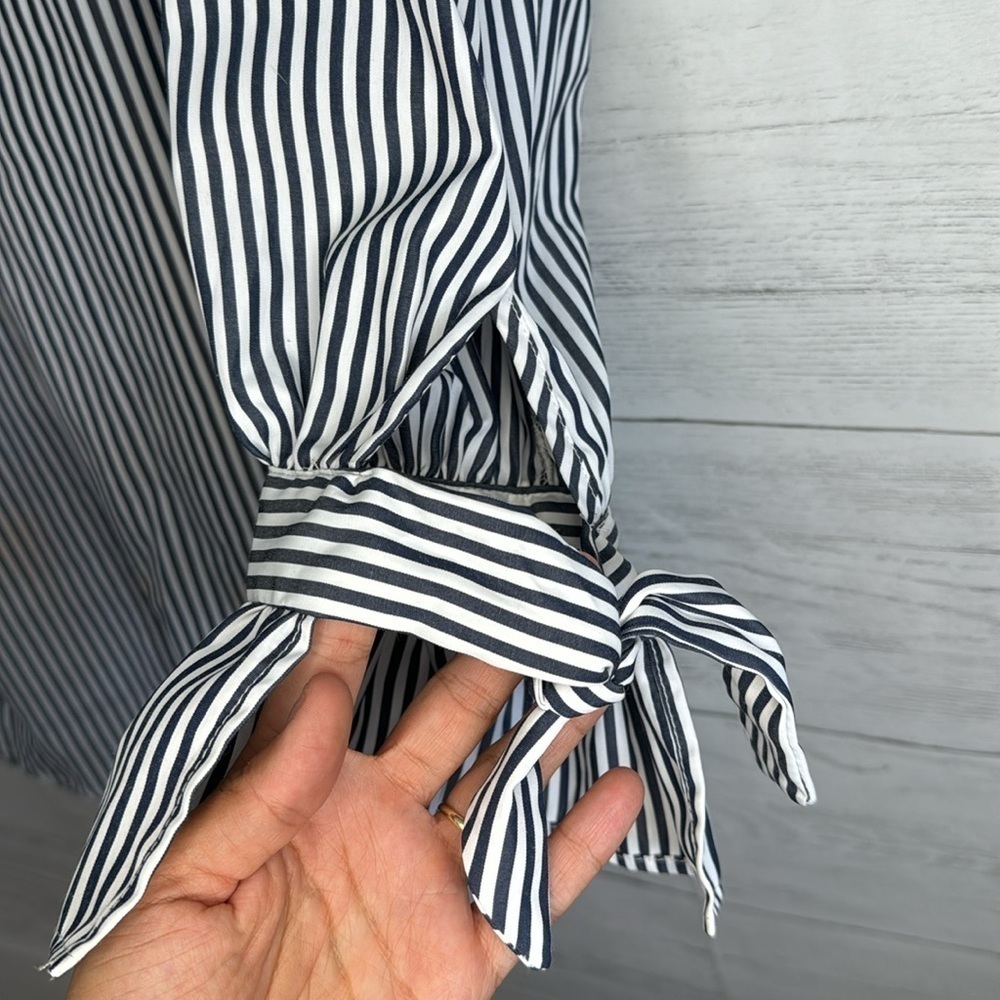 Krontrol Stripped Half Sleeve Embellished Blouse | SIZE M - Picture 5 of 8